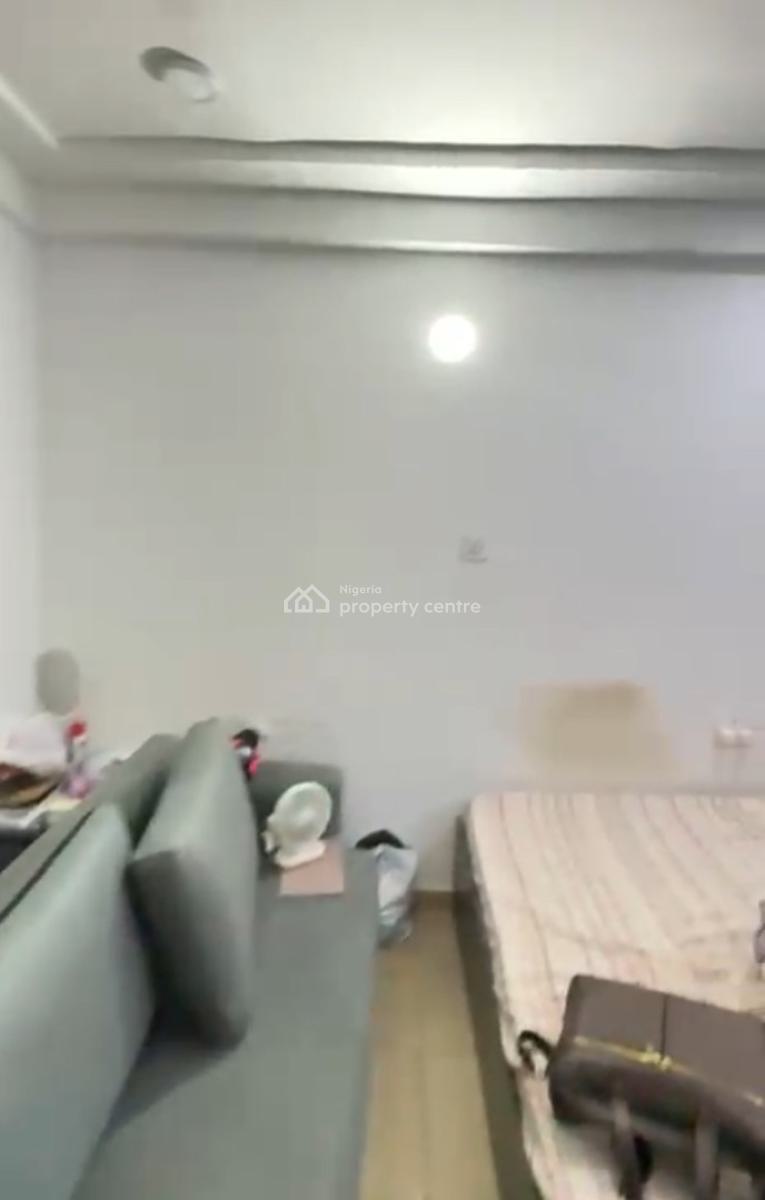 Very Spacious Self Contain, Tarred Rd, Wuye Main( Tarred Rd, Wuye, Abuja, Self Contain (single Rooms) for Rent