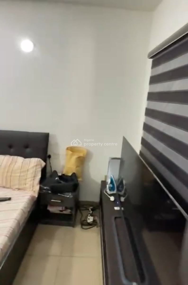 Very Spacious Self Contain, Tarred Rd, Wuye Main( Tarred Rd, Wuye, Abuja, Self Contain (single Rooms) for Rent