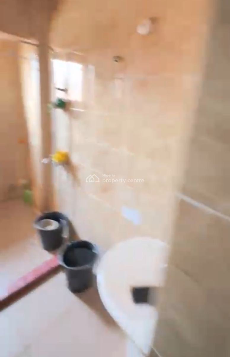 Very Spacious Self Contain, Tarred Rd, Wuye Main( Tarred Rd, Wuye, Abuja, Self Contain (single Rooms) for Rent