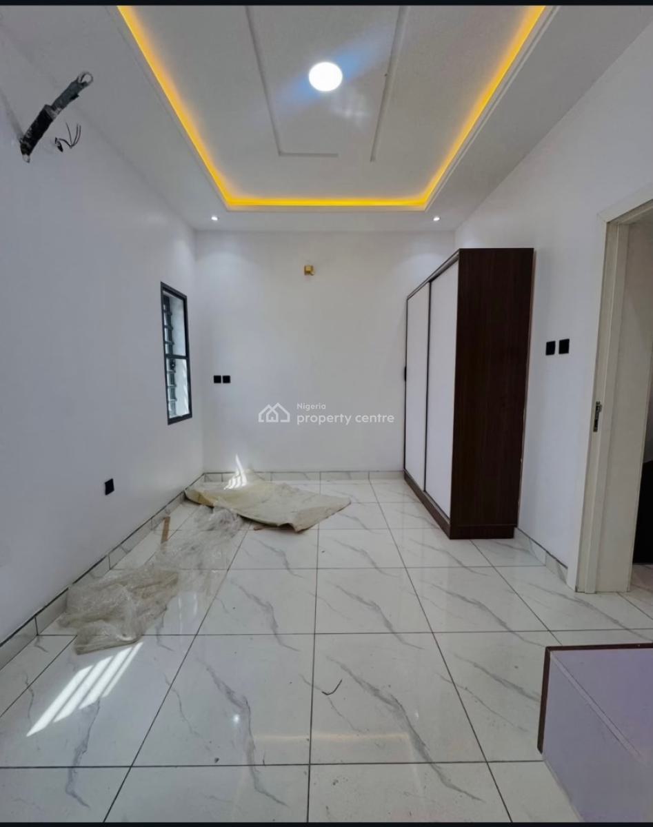 4 Bedroom Spacious Semi Detached Duplex with a Bq, Surulere, Lagos, Semi-detached Duplex for Sale