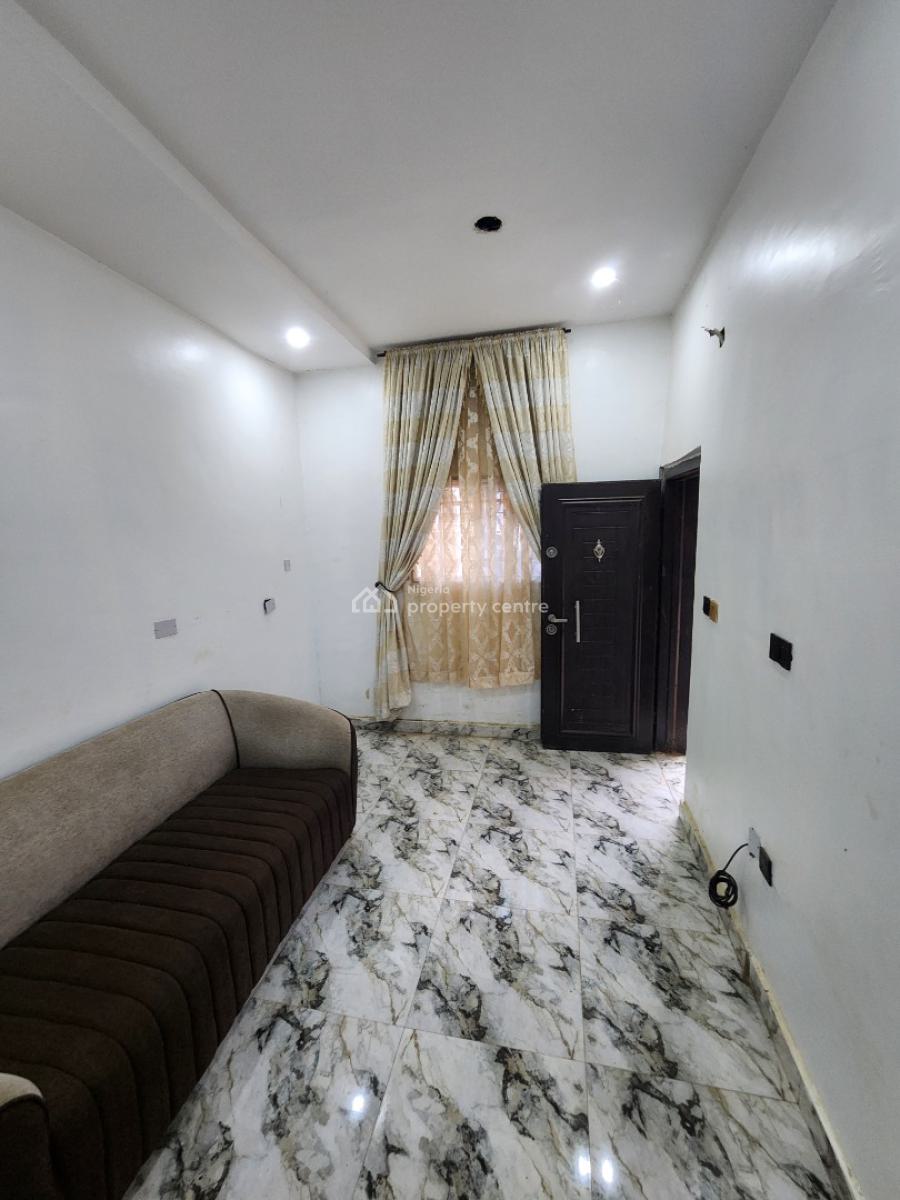 Luxury One Bedroom Block of Flat, Dawaki District, Dawaki, Gwarinpa, Abuja, Flat / Apartment for Rent