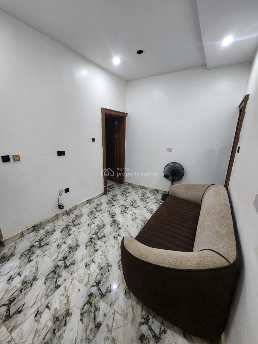 Luxury One Bedroom Block of Flat, Dawaki District, Dawaki, Gwarinpa, Abuja, Flat / Apartment for Rent