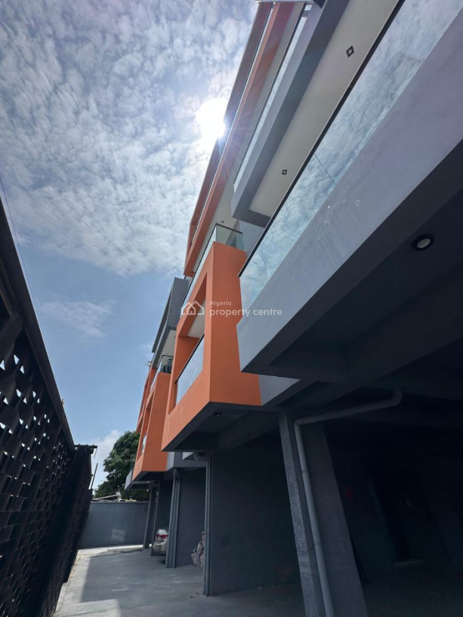 2 Bedroom Apartment, Ilasan, Lekki, Lagos, Flat / Apartment for Sale