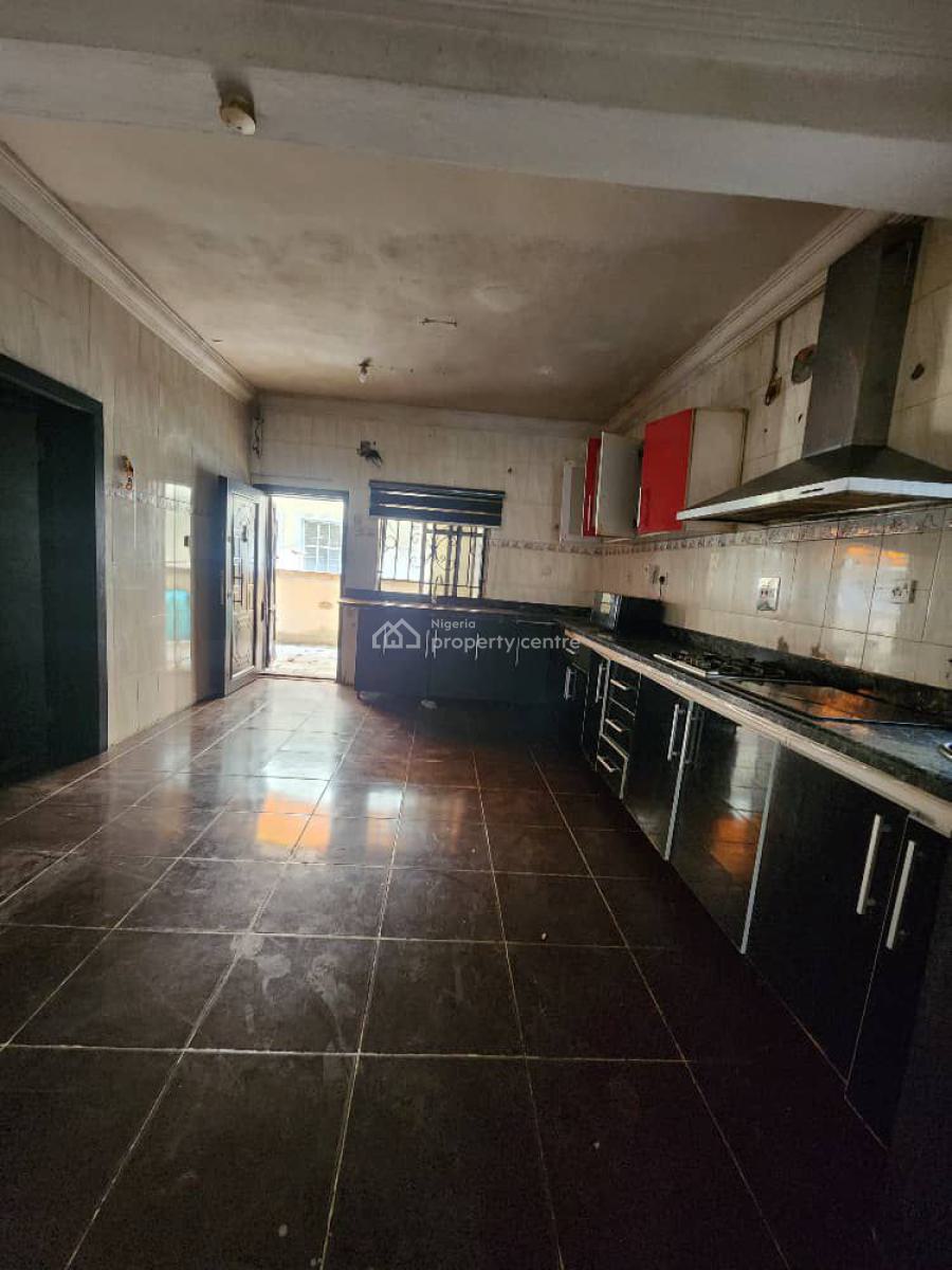 Very Spacious 5 Bedroom Fully Detached Duplex with Boys Quarters, Chevron, Lekki, Lagos, Detached Duplex for Rent