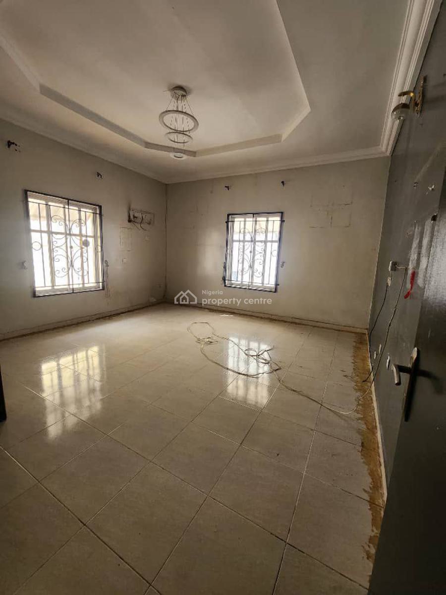 Very Spacious 5 Bedroom Fully Detached Duplex with Boys Quarters, Chevron, Lekki, Lagos, Detached Duplex for Rent