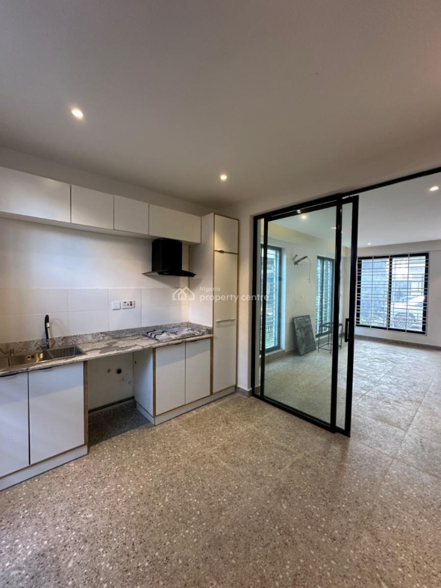 4 Bedroom Duplex, Ilasan, Lekki, Lagos, Semi-detached Duplex for Rent