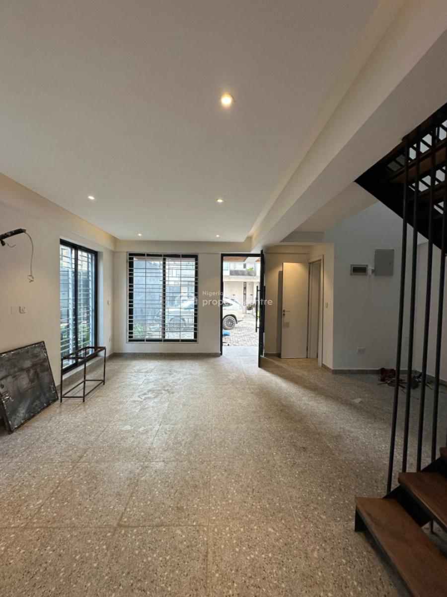 4 Bedroom Duplex, Ilasan, Lekki, Lagos, Semi-detached Duplex for Rent