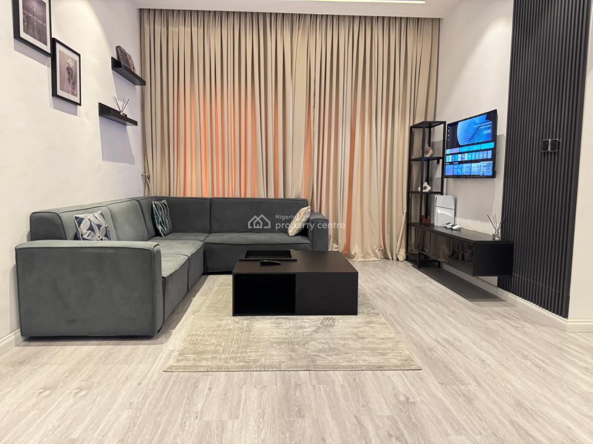 Luxury 2 Bedroom Apartment with Pool and Ps5 in a Secure Estate, Victoria Island (vi), Lagos, Flat / Apartment Short Let