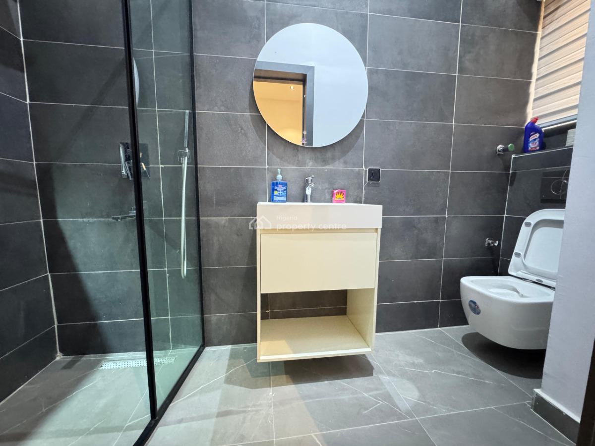 Luxury 2 Bedroom Apartment with Pool and Ps5 in a Secure Estate, Victoria Island (vi), Lagos, Flat / Apartment Short Let