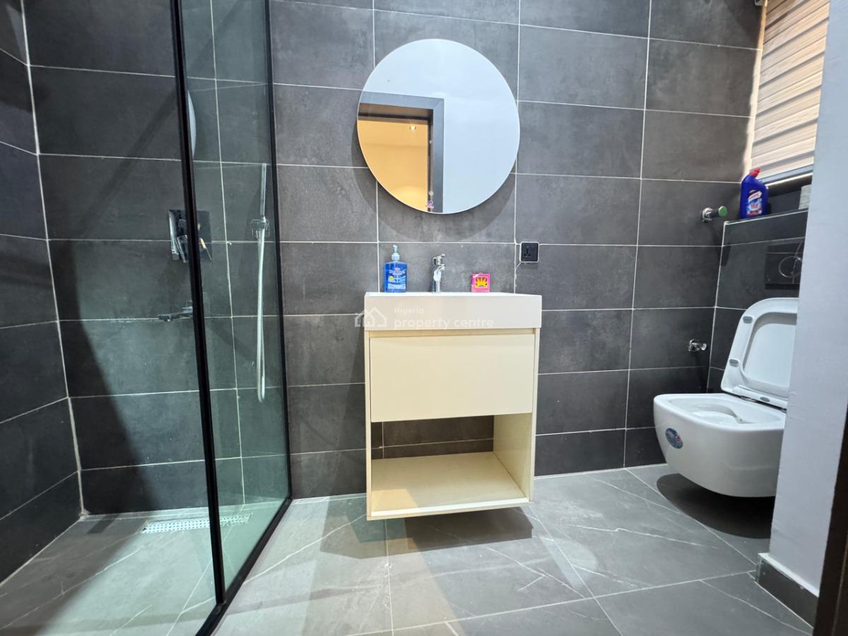 Luxury 2 Bedroom Apartment with Pool and Ps5 in a Secure Estate, Victoria Island (vi), Lagos, Flat / Apartment Short Let