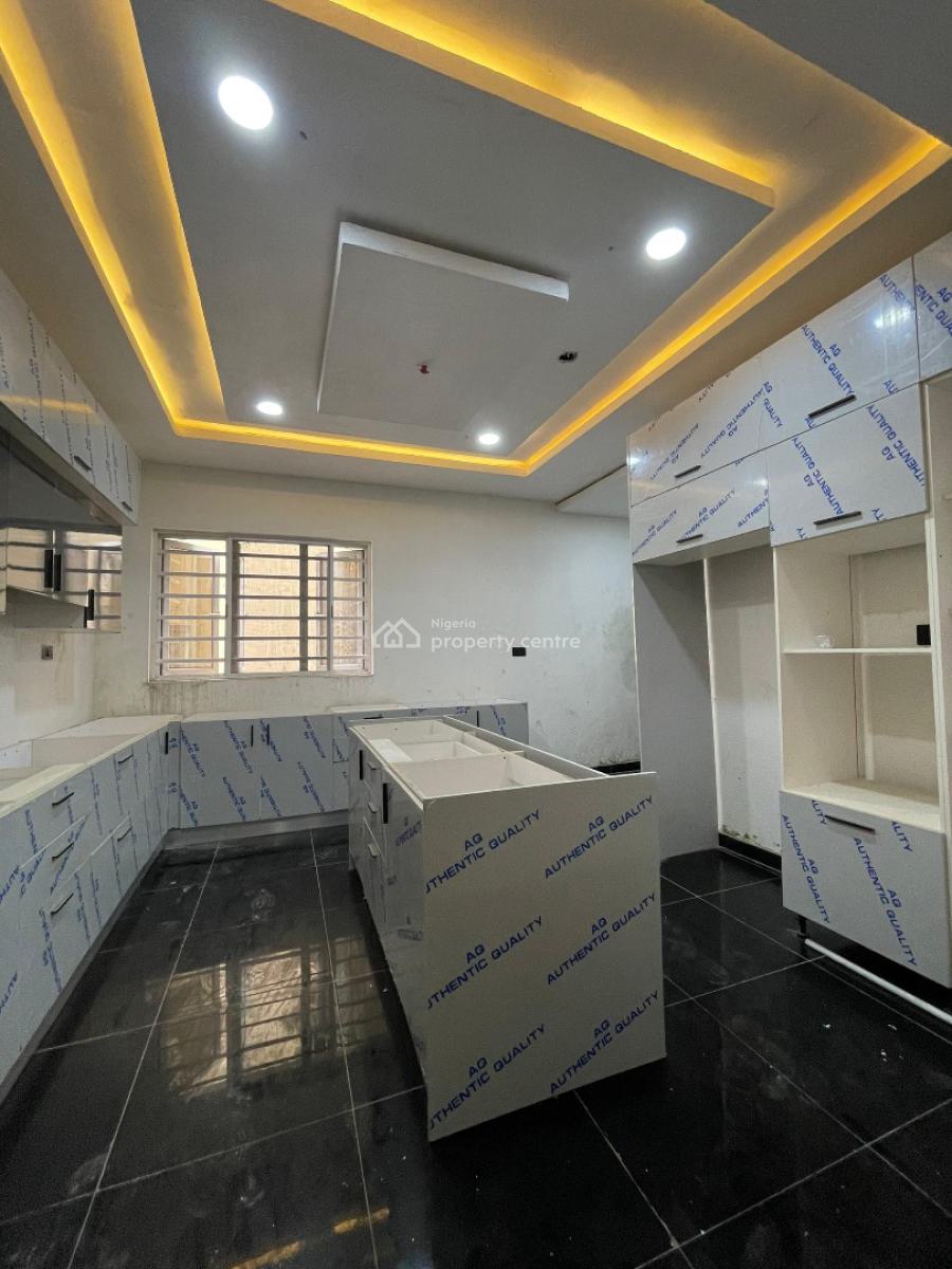 Exquisite 5bedroom Maisonette   with Bq and Study, Maisonette with Bq & Study Room, Lekki Phase 1, Lekki, Lagos, Flat / Apartment for Sale