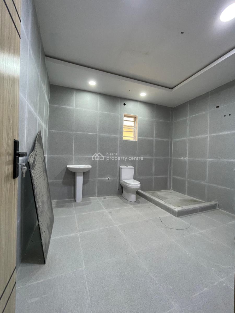 Exquisite 5bedroom Maisonette   with Bq and Study, Maisonette with Bq & Study Room, Lekki Phase 1, Lekki, Lagos, Flat / Apartment for Sale
