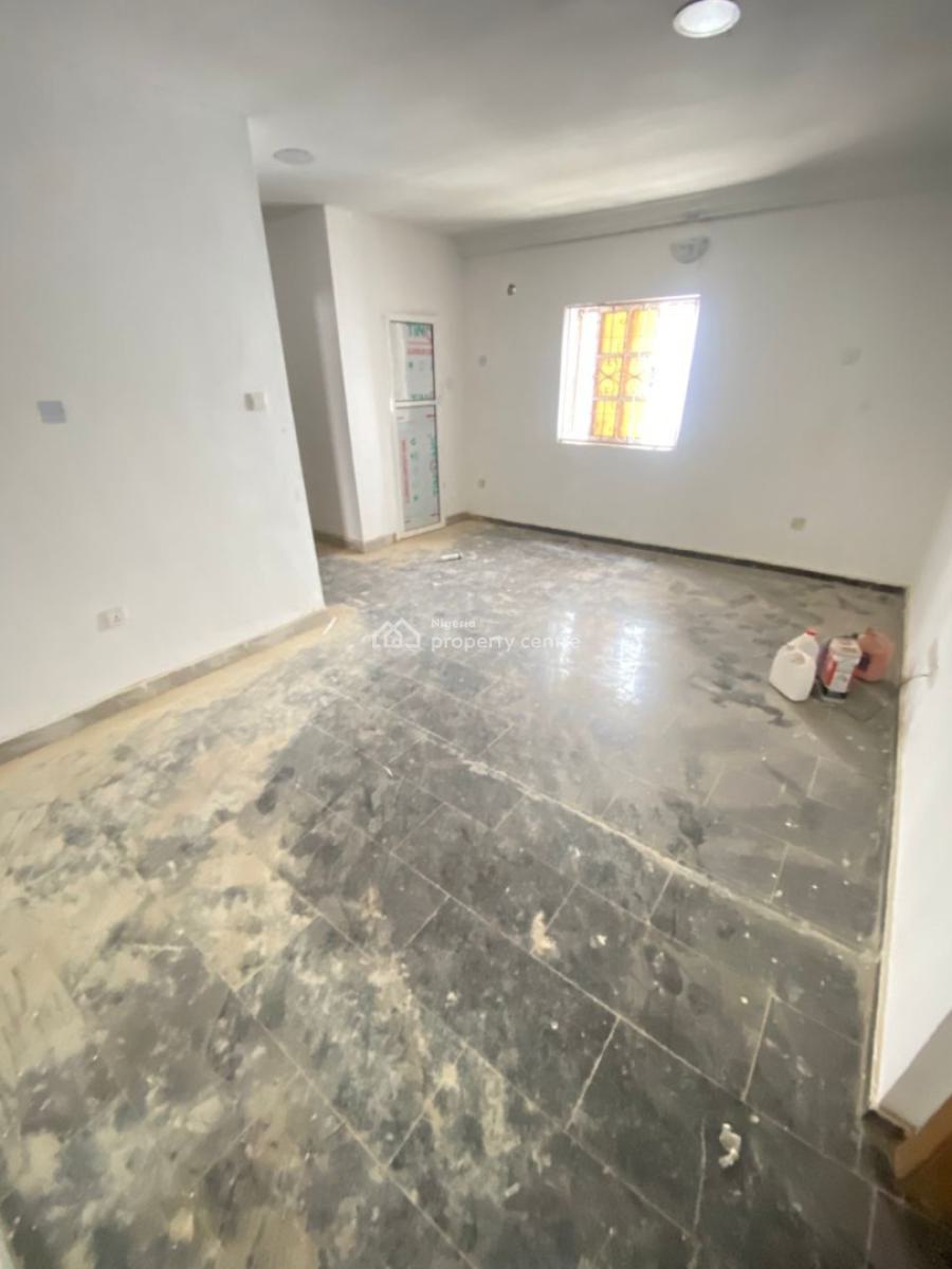 Renovated, Self Service Two (2) Bedroom Upstairs, Lekki Phase 1, Lekki, Lagos, Flat / Apartment for Rent