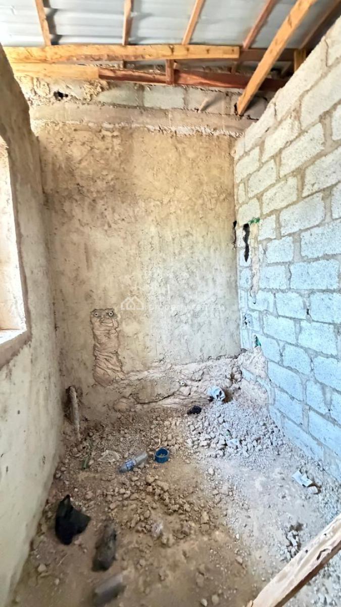 1 Bedroom Penthouse, Life Camp, Abuja, House for Sale