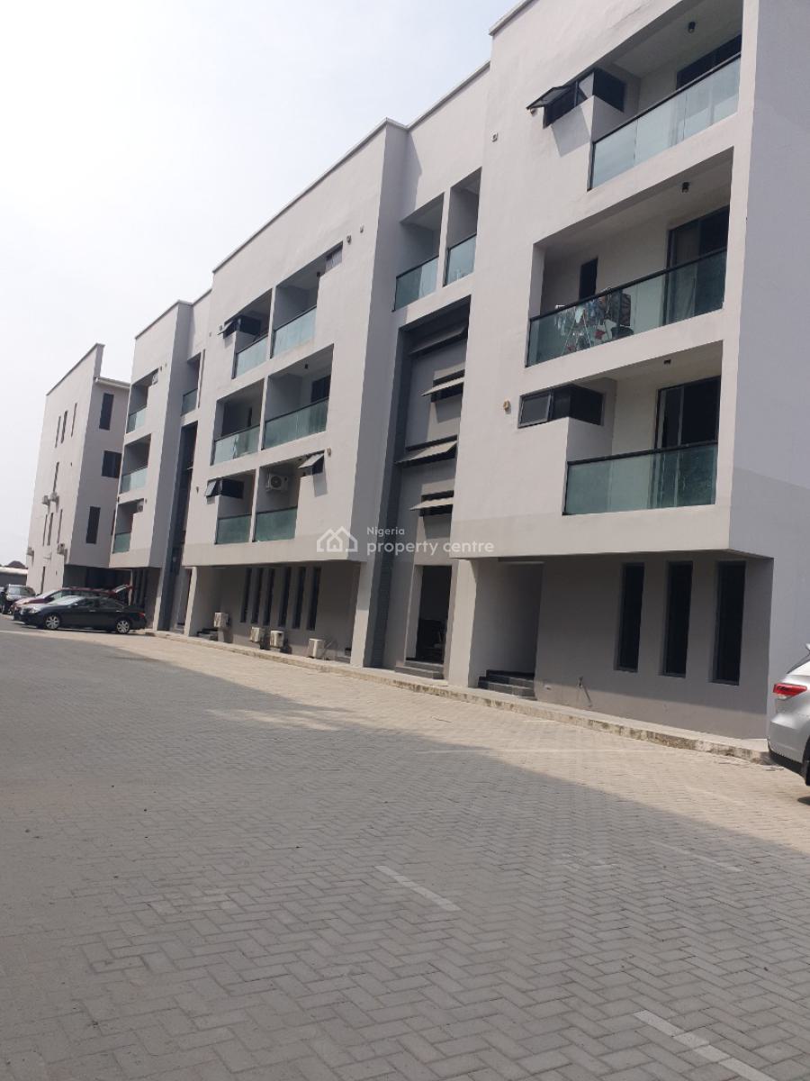 Beautiful 4 Bedroom Maisonette with a Room Bq, Spg Road, Ologolo, Lekki, Lagos, House for Rent