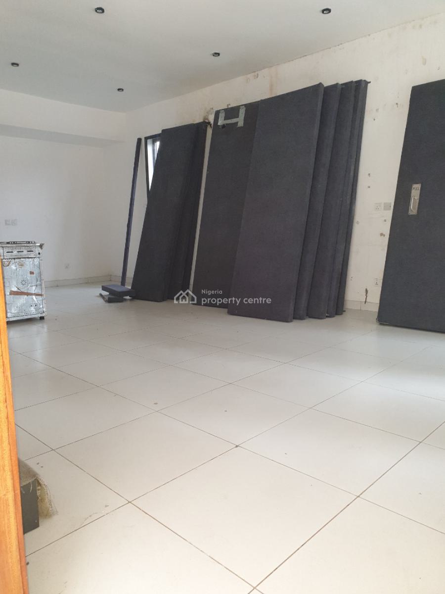 Beautiful 4 Bedroom Maisonette with a Room Bq, Spg Road, Ologolo, Lekki, Lagos, House for Rent