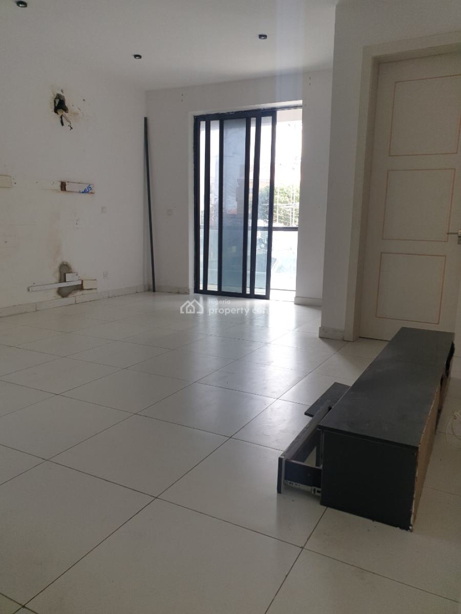 Beautiful 4 Bedroom Maisonette with a Room Bq, Spg Road, Ologolo, Lekki, Lagos, House for Rent