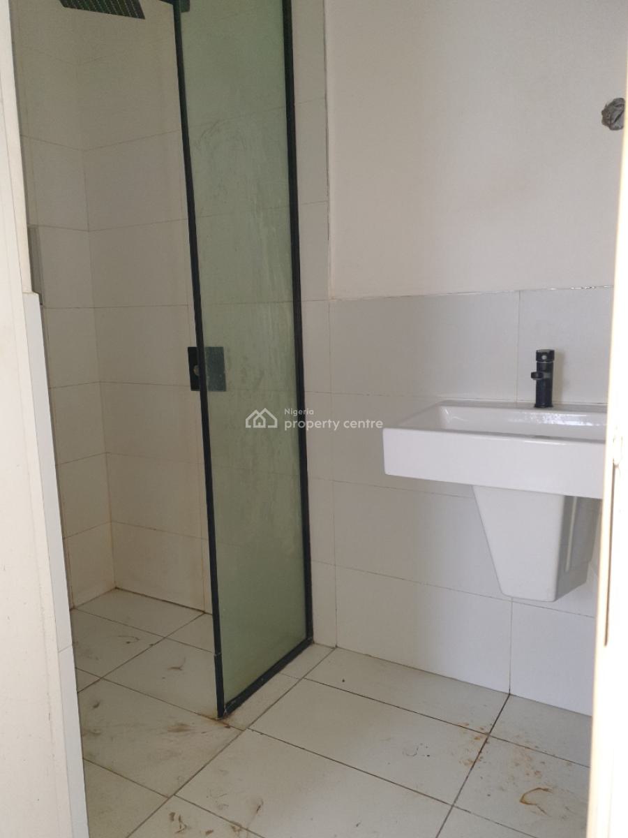 Beautiful 4 Bedroom Maisonette with a Room Bq, Spg Road, Ologolo, Lekki, Lagos, House for Rent