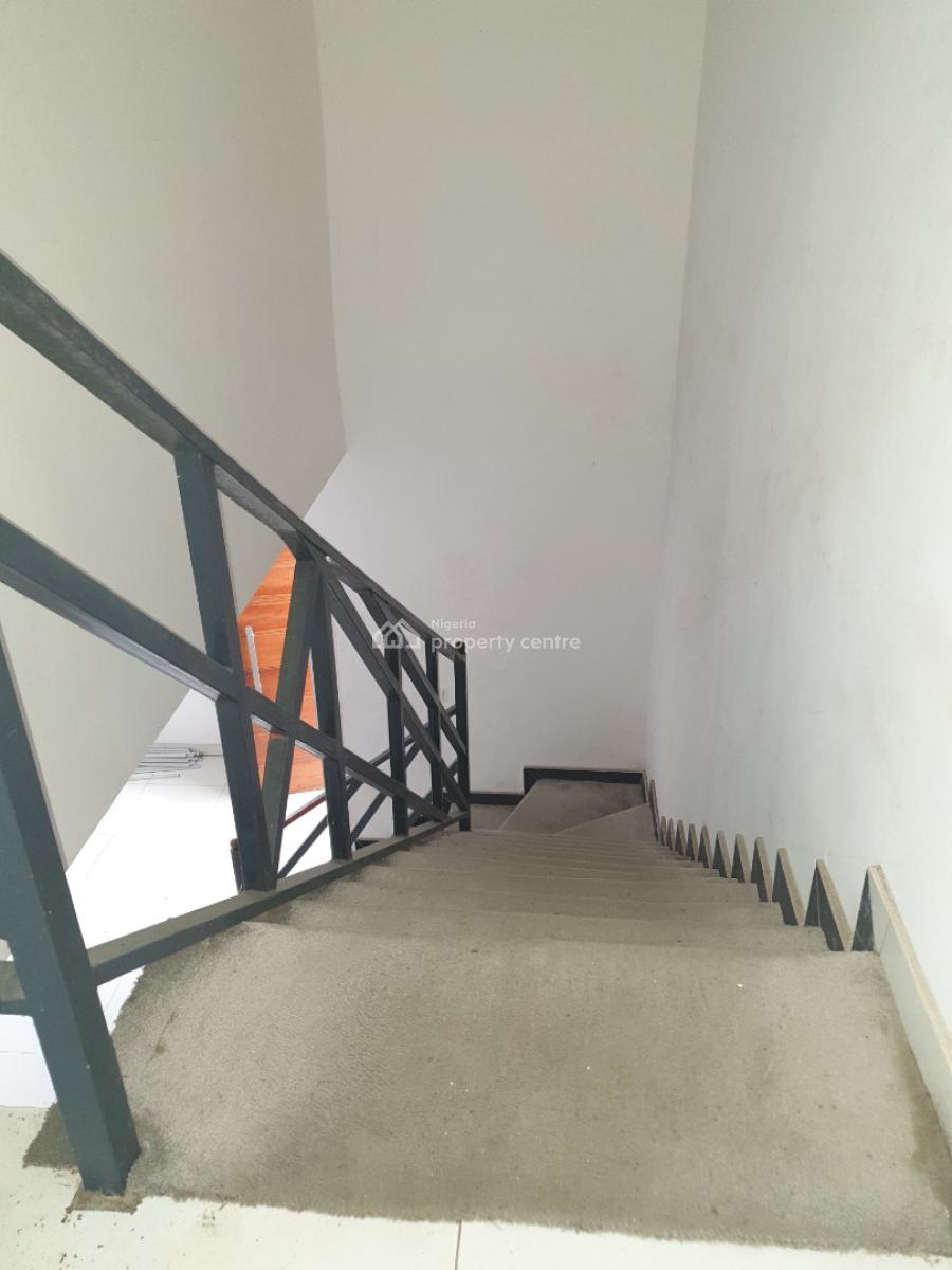Beautiful 4 Bedroom Maisonette with a Room Bq, Spg Road, Ologolo, Lekki, Lagos, House for Rent