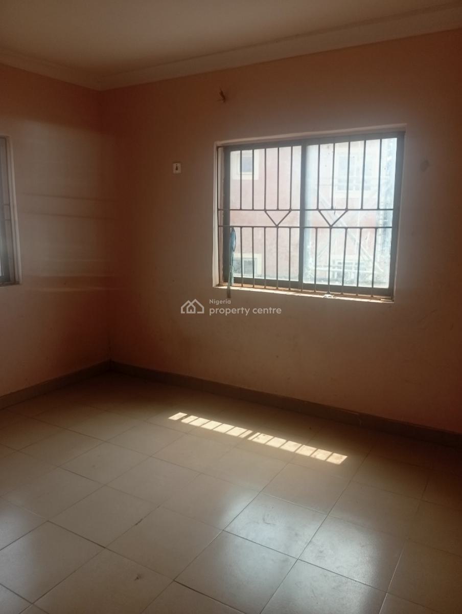 Executive Mini Flat, Martins Estate,alagbole, Ojodu Berger, Ojodu, Lagos, Mini Flat (room and Parlour) for Rent