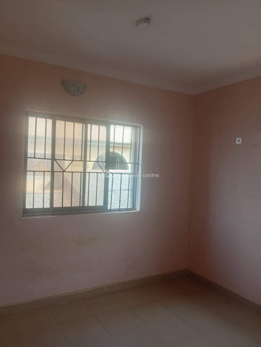 Executive Mini Flat, Martins Estate,alagbole, Ojodu Berger, Ojodu, Lagos, Mini Flat (room and Parlour) for Rent