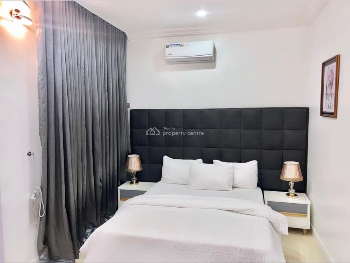 Luxury Furnished 2 Bedroom Apartment, Off Admiralty Way, Lekki Phase 1, Lekki, Lagos, Flat / Apartment for Rent