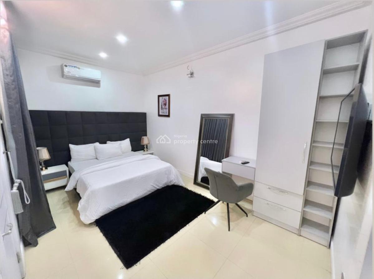 Fully Serviced 2 Bedroom Flat, Lekki Phase 1, Lekki, Lagos, Flat / Apartment for Rent