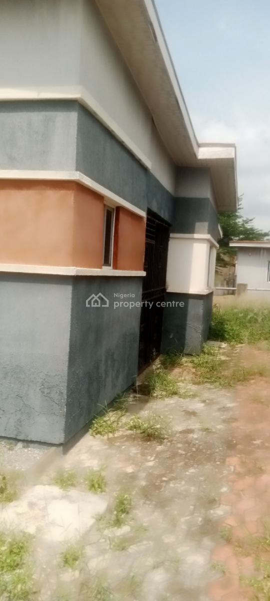 Luxury 3 Bedrooms Flat Bungalow, Off Inter Change, Abeokuta Expressway., Mowe Ofada, Ogun, Semi-detached Bungalow for Sale