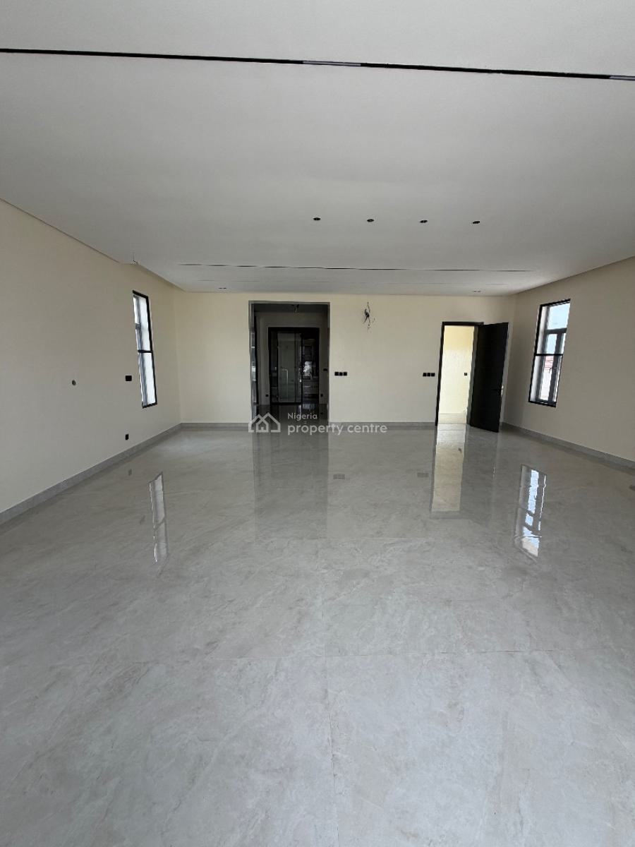 Spacious 5 Bedroom Fully Detached House with Pool, Chevron, Lekki, Lagos, Detached Duplex for Sale