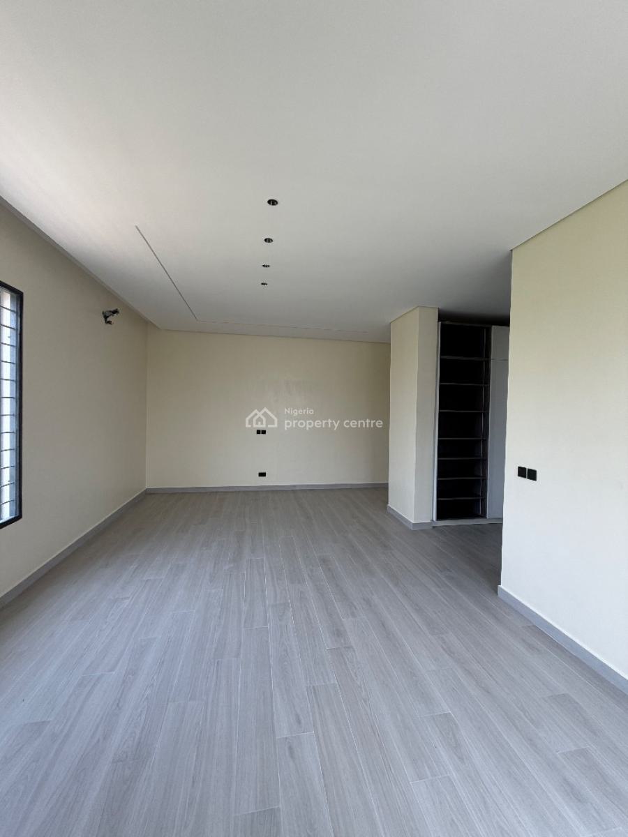 Spacious 5 Bedroom Fully Detached House with Pool, Chevron, Lekki, Lagos, Detached Duplex for Sale