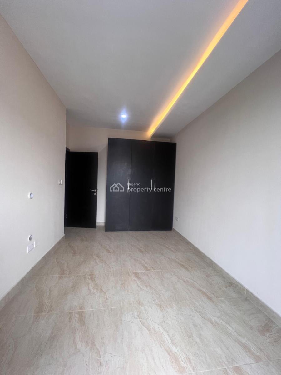 3 Bedroom Apartment Available, Lekki Phase 1, Lekki, Lagos, Flat / Apartment for Sale