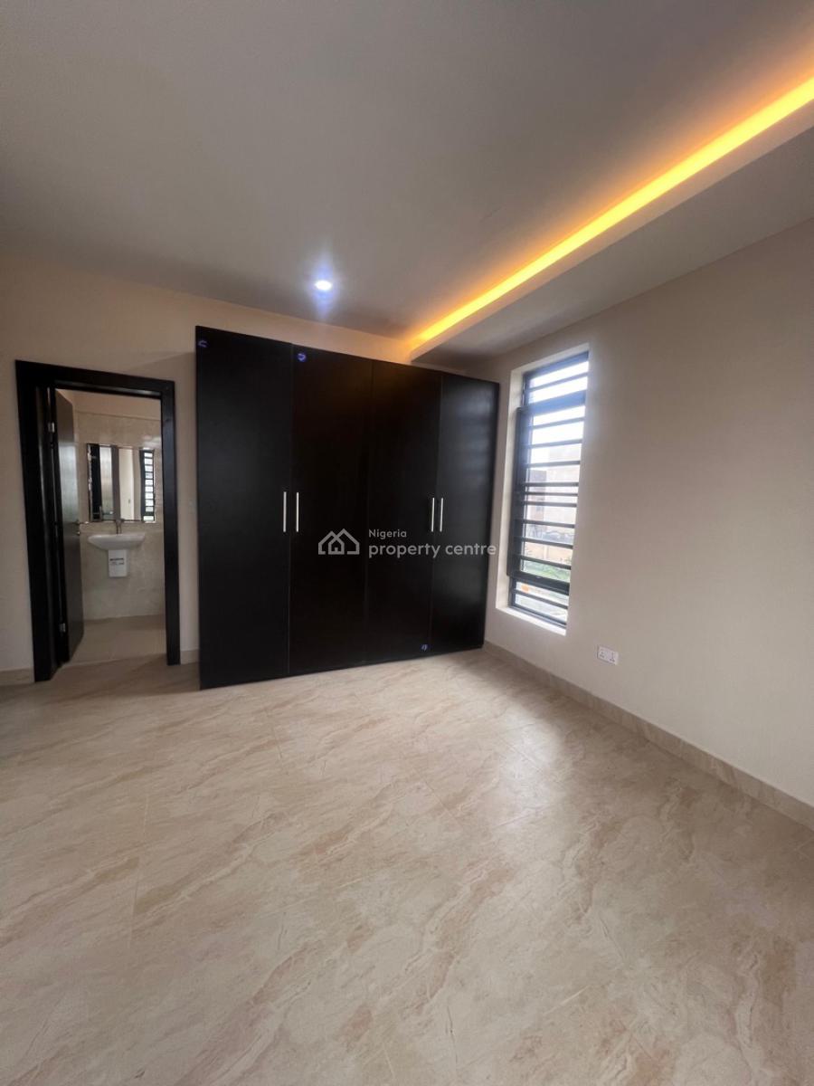 3 Bedroom Apartment Available, Lekki Phase 1, Lekki, Lagos, Flat / Apartment for Sale