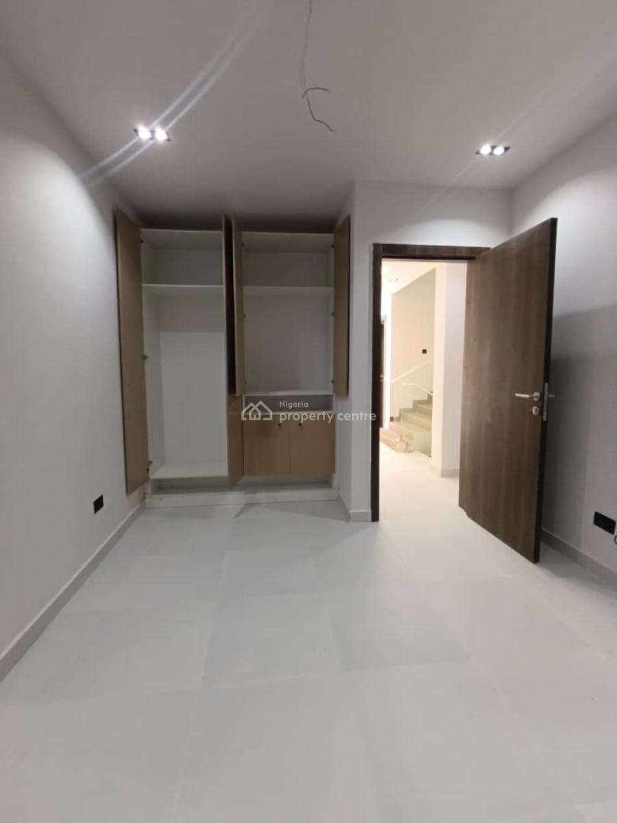 Newly Built 4 Bedroom Terrace Duplex with Bq, Lekki Phase 1, Lekki, Lagos, Terraced Duplex for Rent