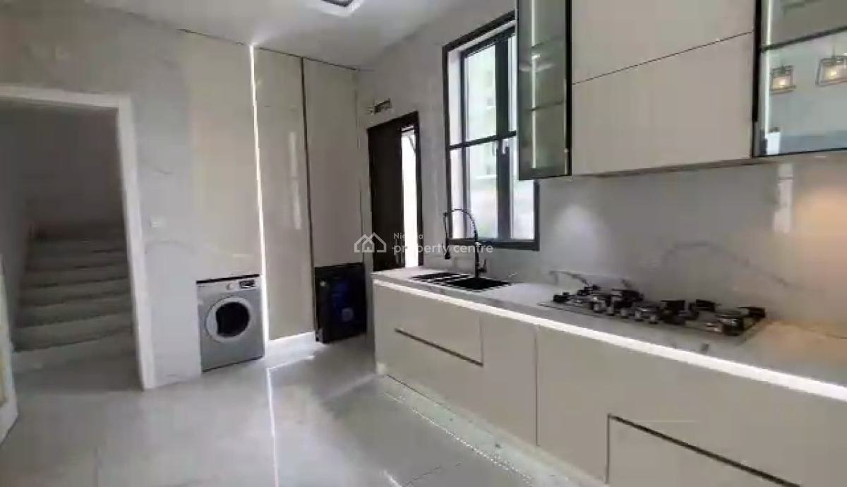 Lovely 4 Bedroom Fully Detached Duplex with Pool, Bq, Off Admiralty Way, Lekki Phase 1, Lekki, Lagos, Detached Duplex for Sale
