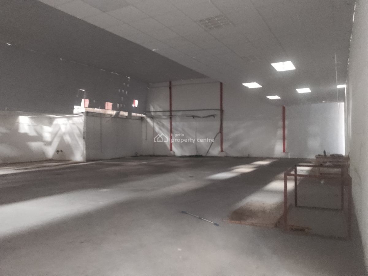 3,000 Square Meter Warehouse, Lagos Ibadan Express Way Wawa, Ojodu Berger, Ojodu, Lagos, Warehouse for Rent