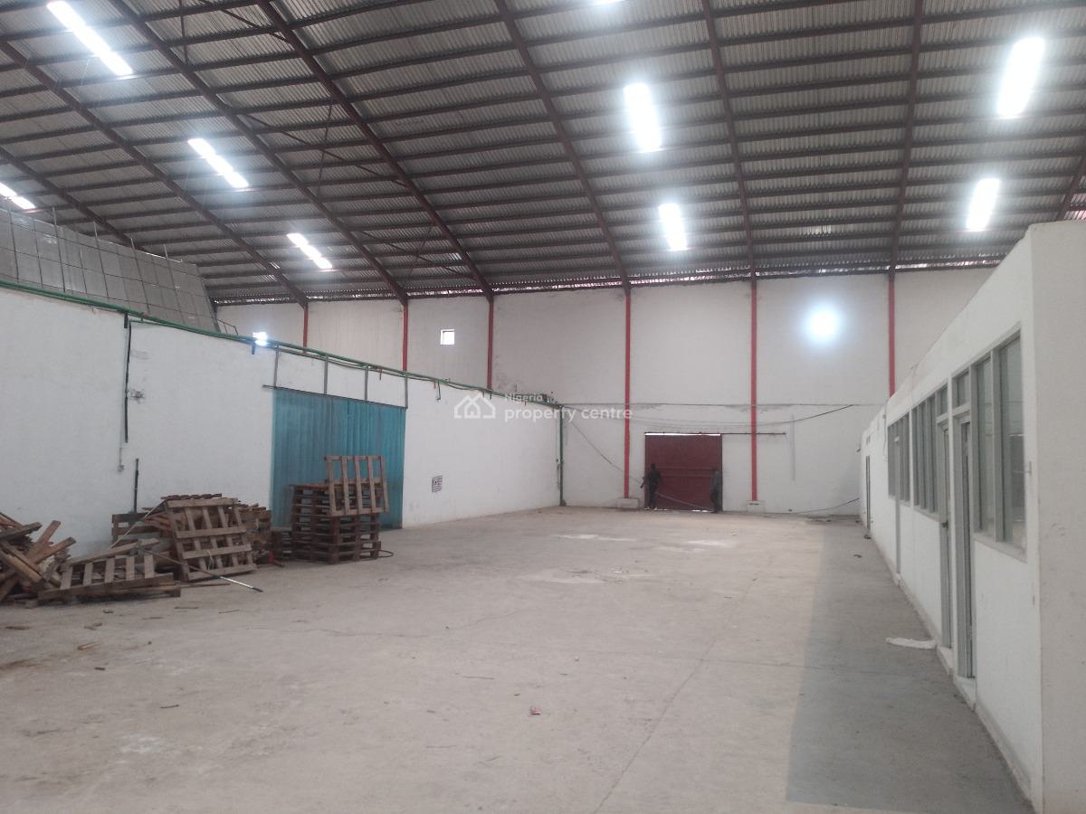 3,000 Square Meter Warehouse, Lagos Ibadan Express Way Wawa, Ojodu Berger, Ojodu, Lagos, Warehouse for Rent