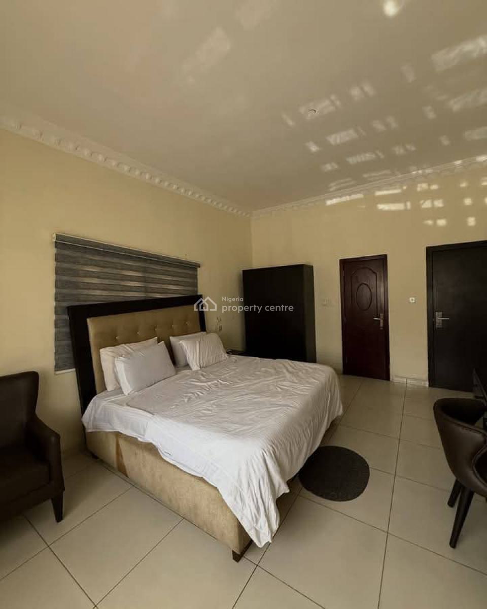 Luxury Furnished 16-room Guesthouse with Swimming Pool, Oniru, Victoria Island (vi), Lagos, Hotel / Guest House for Rent