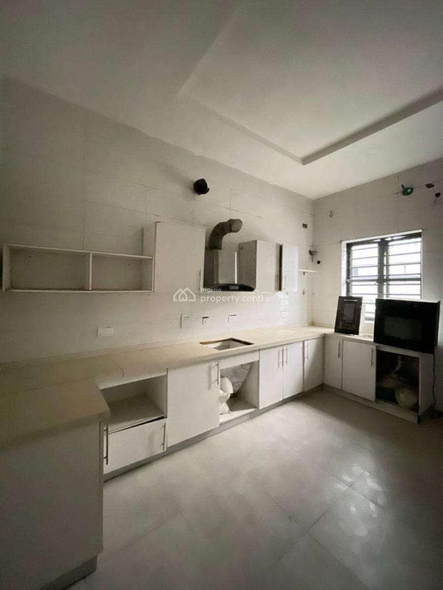 Lovely 4 Bedroom Semi Detached Duplex with Bq, Chevron, Lekki, Lagos, Semi-detached Duplex for Rent