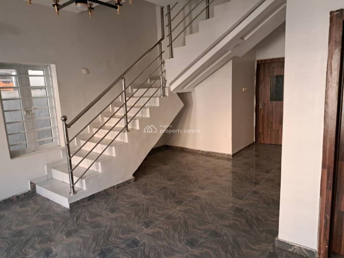 Self Serviced 5 Bedroom Semi Detached Duplex with Bq, Osapa, Lekki, Lagos, Semi-detached Duplex for Rent