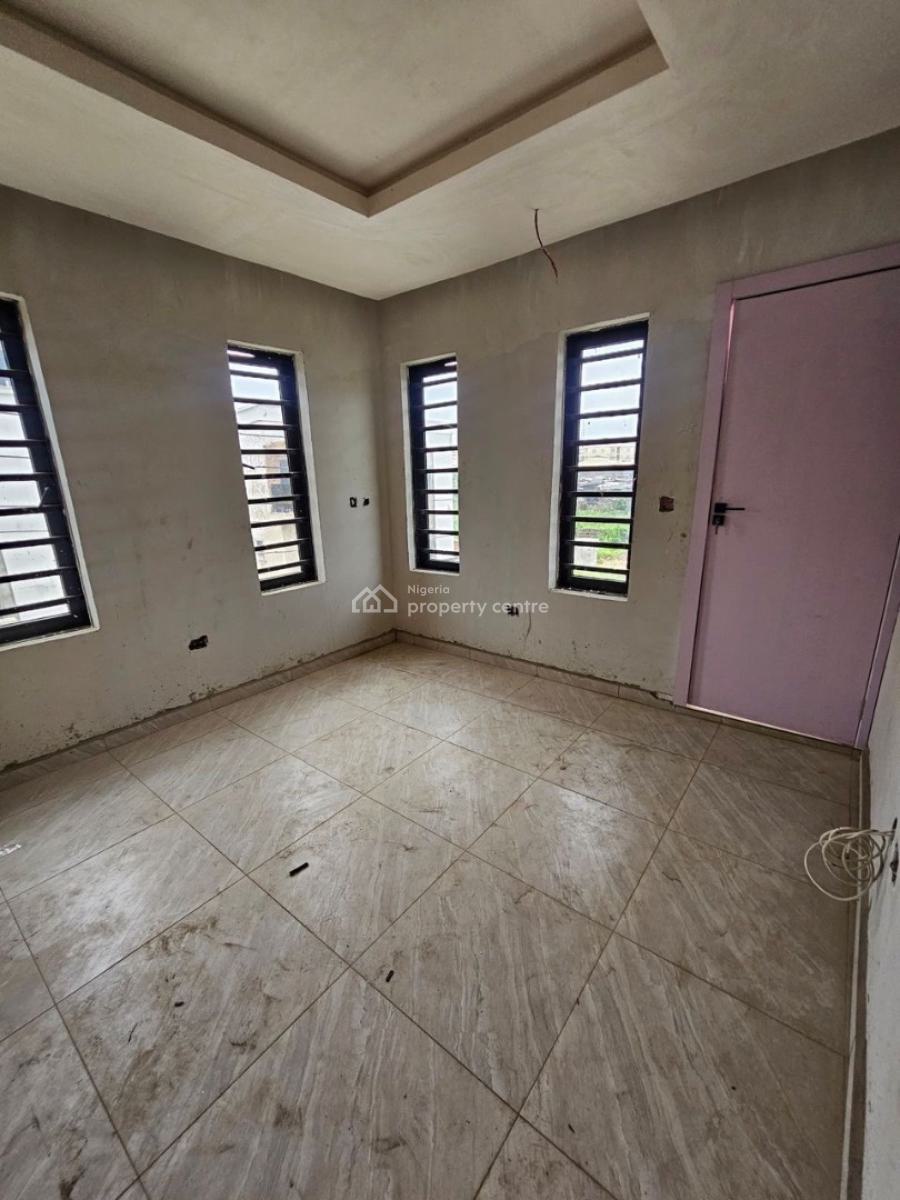 Alluring 3-bedroom Apartment, Opebi, Ikeja, Lagos, Block of Flats for Sale
