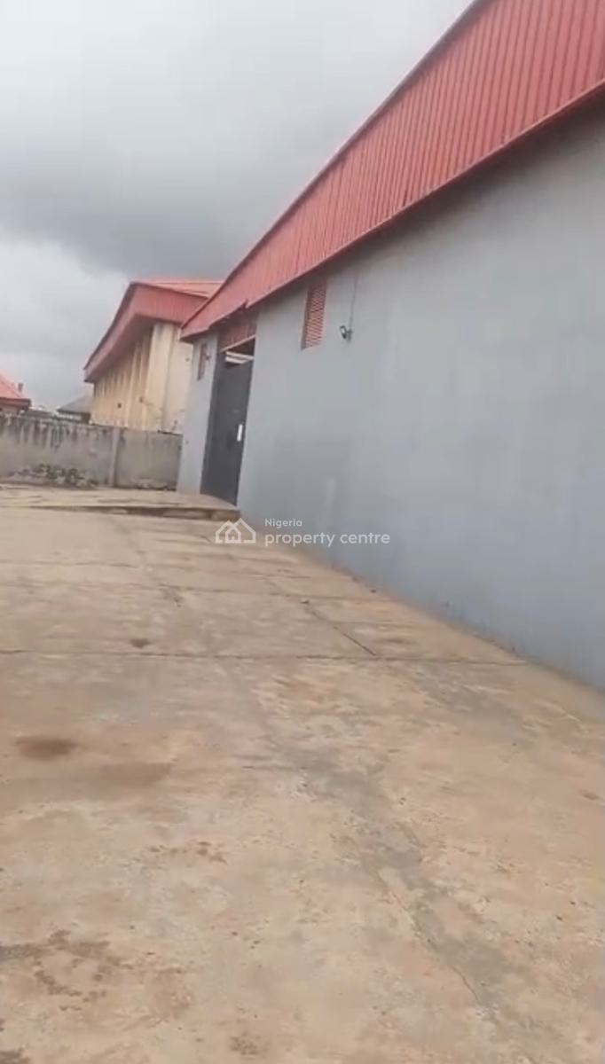 Warehouse of 512 Sqm + 2 Administrative Offices, Ijegun, Ikotun, Lagos, Warehouse for Rent