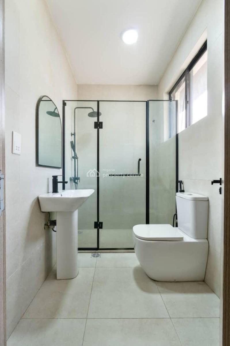 Unfurnished Luxury 3 Bedroom Apartment in a Secured Area, Victoria Island (vi), Lagos, Flat / Apartment for Rent