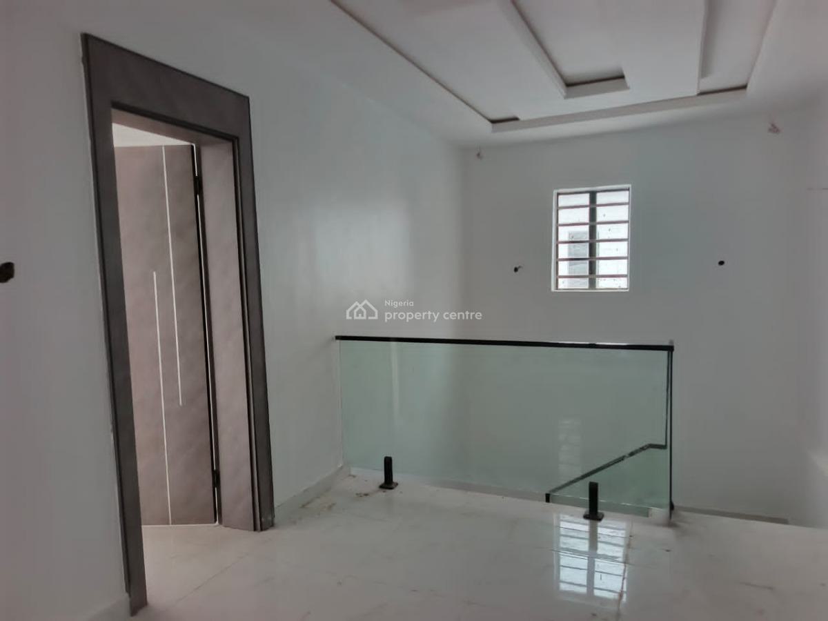 Luxury House in The Number One Estate in The City, Aerodrome Estate, Ibadan, Oyo, Detached Duplex for Sale