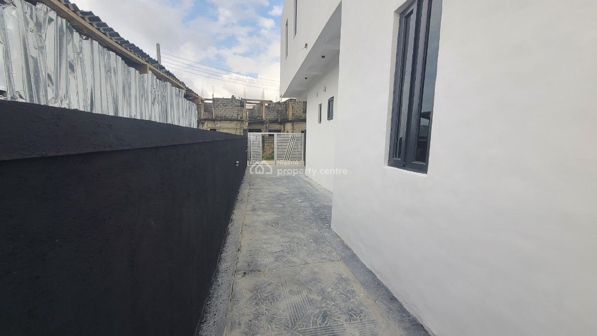 Luxury and Spacious 4 Bedroom Duplex, General Paint, Ajah, Lagos, Semi-detached Duplex for Sale