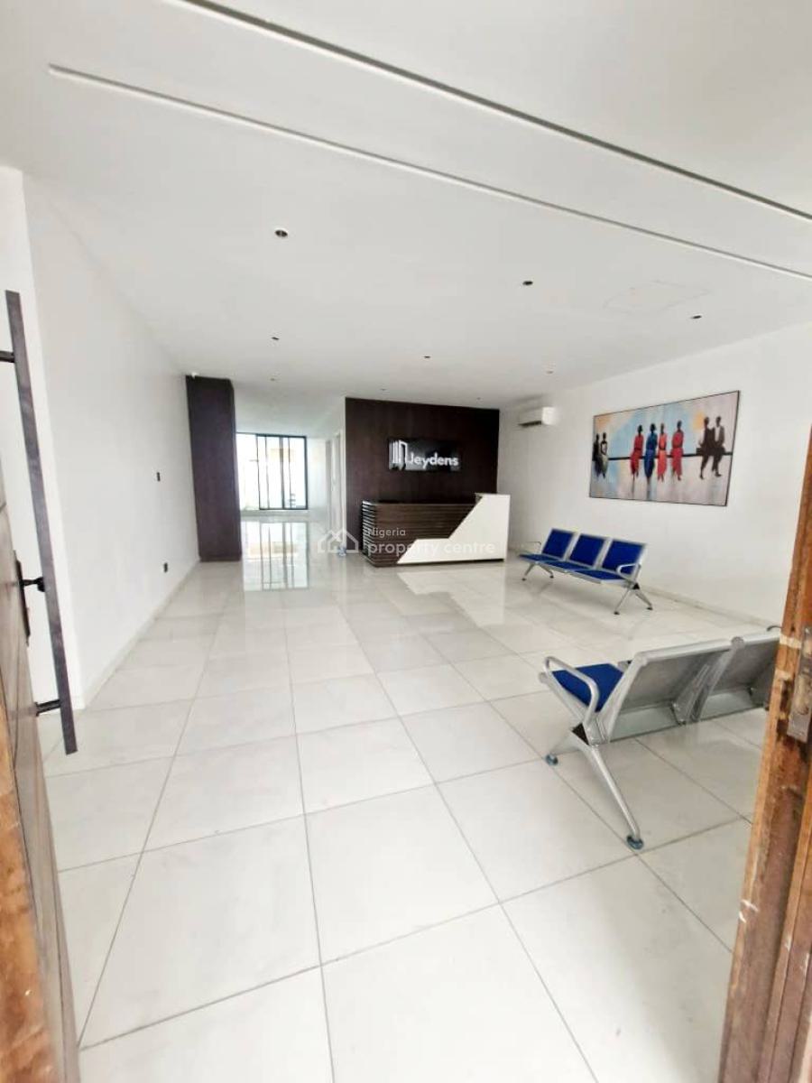 Fully Serviced and Well Finished 2 Bedroom Apartment, Oniru, Victoria Island (vi), Lagos, Flat / Apartment for Sale