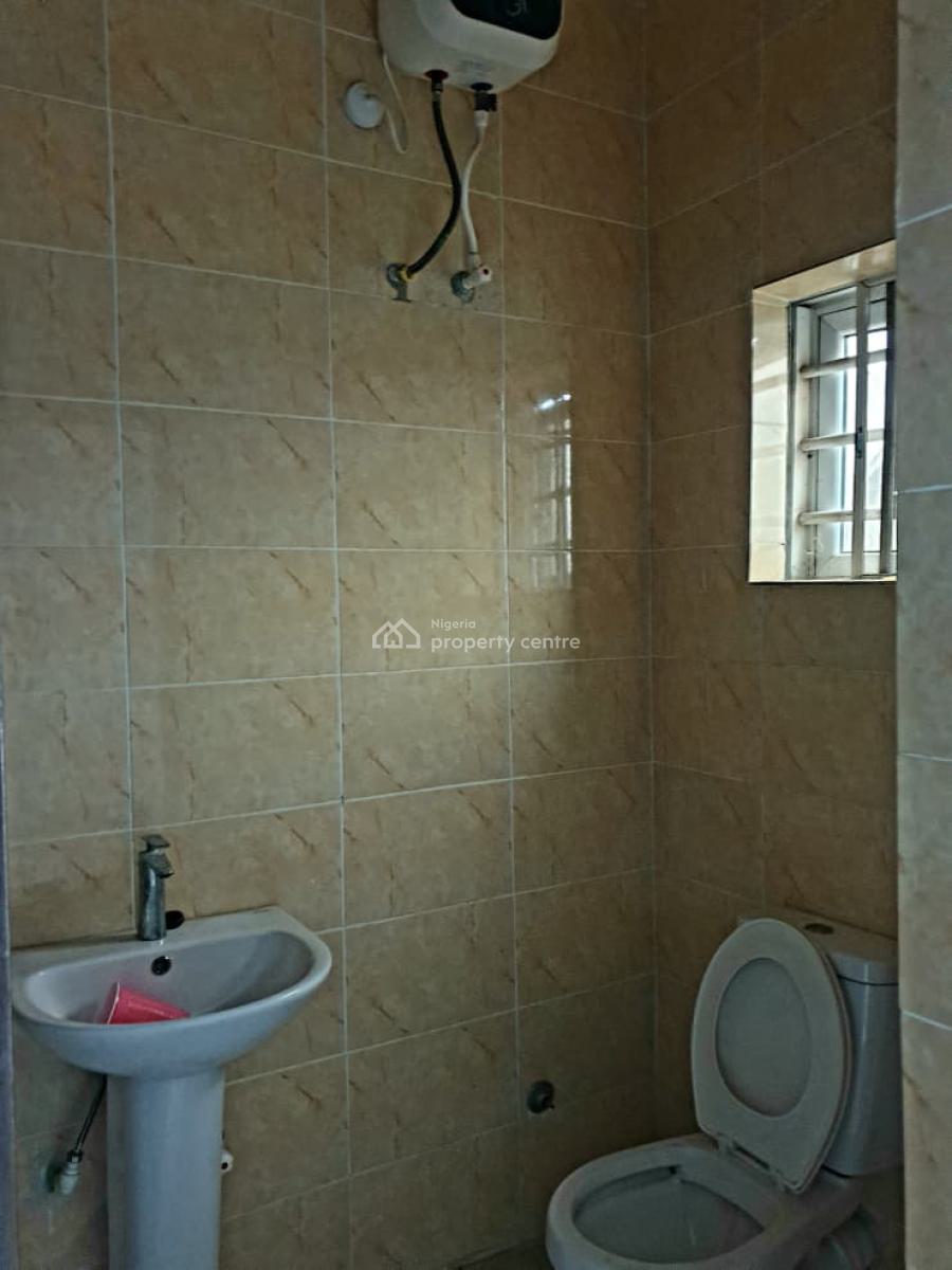 Luxury Pop 2 Bedroom Flat with Excellent Finishing, Ado, Ajah, Lagos, Flat / Apartment for Rent