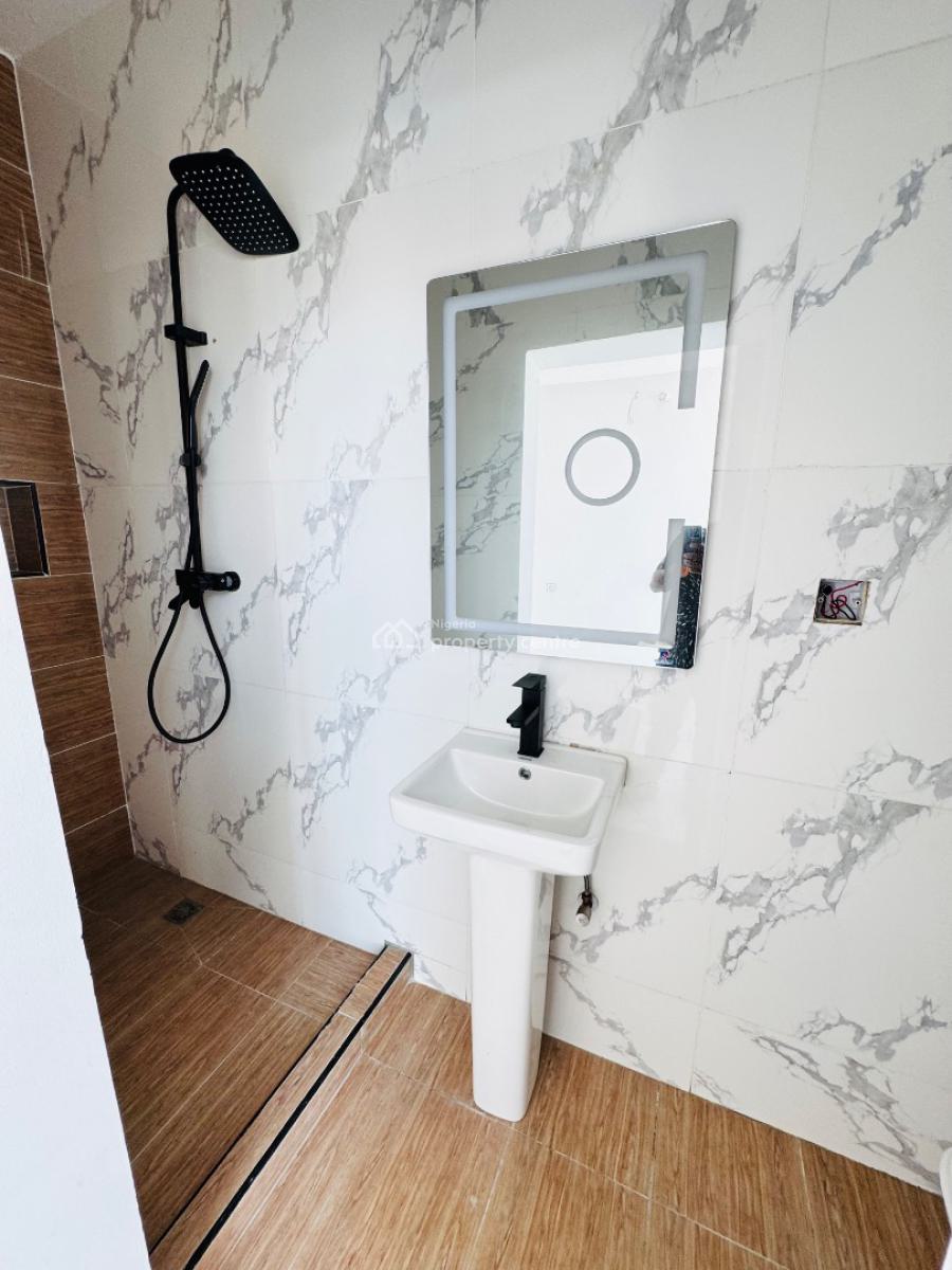 Brand New Spacious 2 Bedroom Apartment Available, Chevron Toll Gate, Lekki, Lagos, Flat / Apartment for Sale