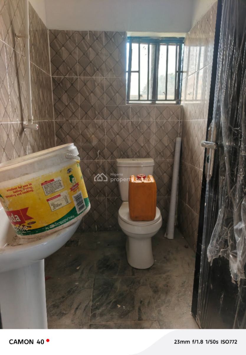 Spacious 2 Bedroom Flat, Badore, Ajah, Lagos, Flat / Apartment for Rent