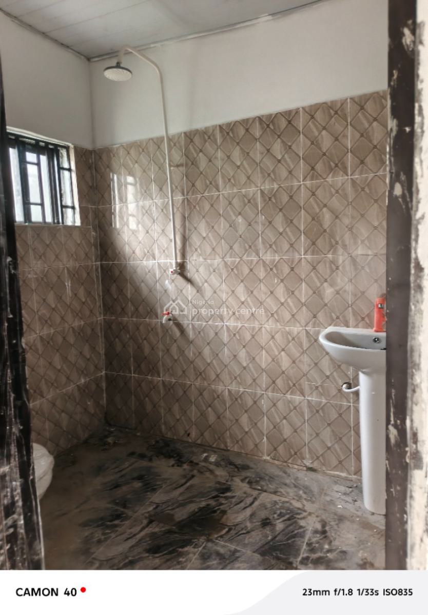 Spacious 2 Bedroom Flat, Badore, Ajah, Lagos, Flat / Apartment for Rent