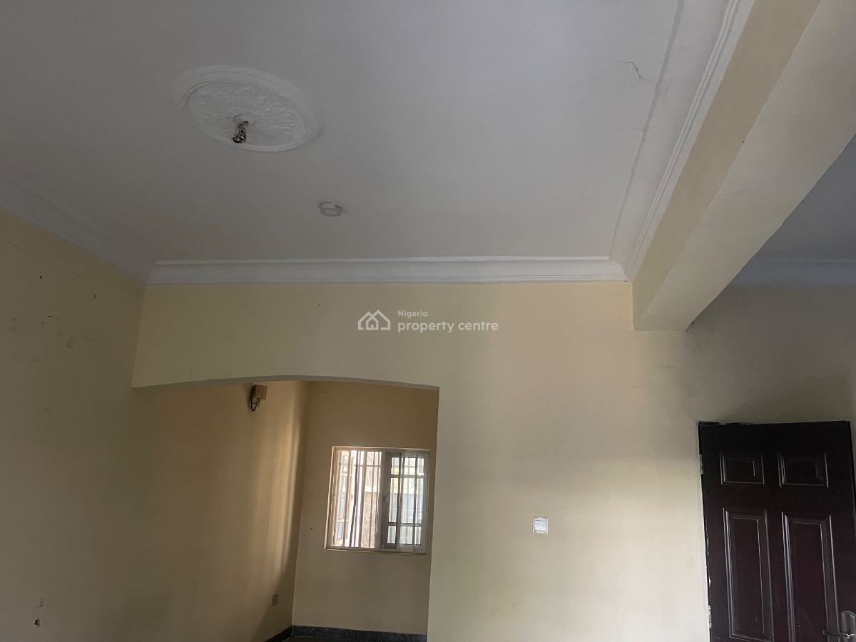 Three Bedroom Flat, Fo1 Layout, Kubwa, Abuja, Flat / Apartment for Rent